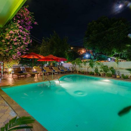 Five Rose Siem Reap Hostel Экстерьер фото