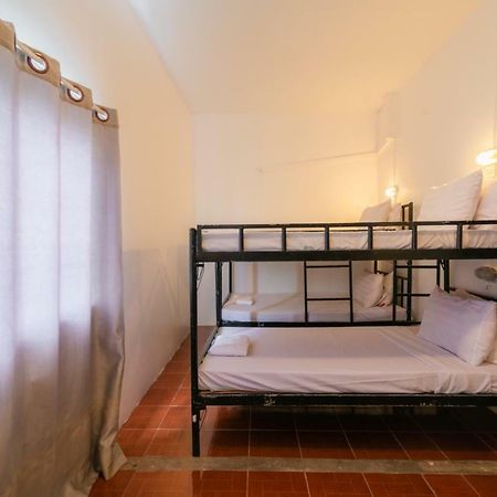 Five Rose Siem Reap Hostel Экстерьер фото