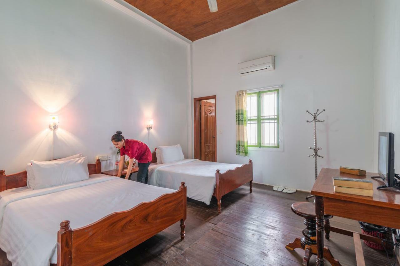 Five Rose Siem Reap Hostel Экстерьер фото