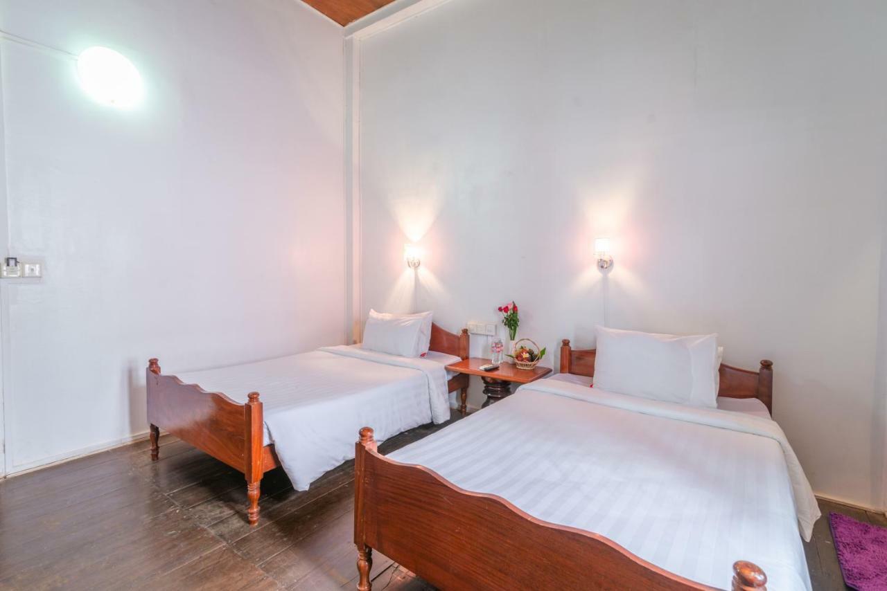 Five Rose Siem Reap Hostel Экстерьер фото