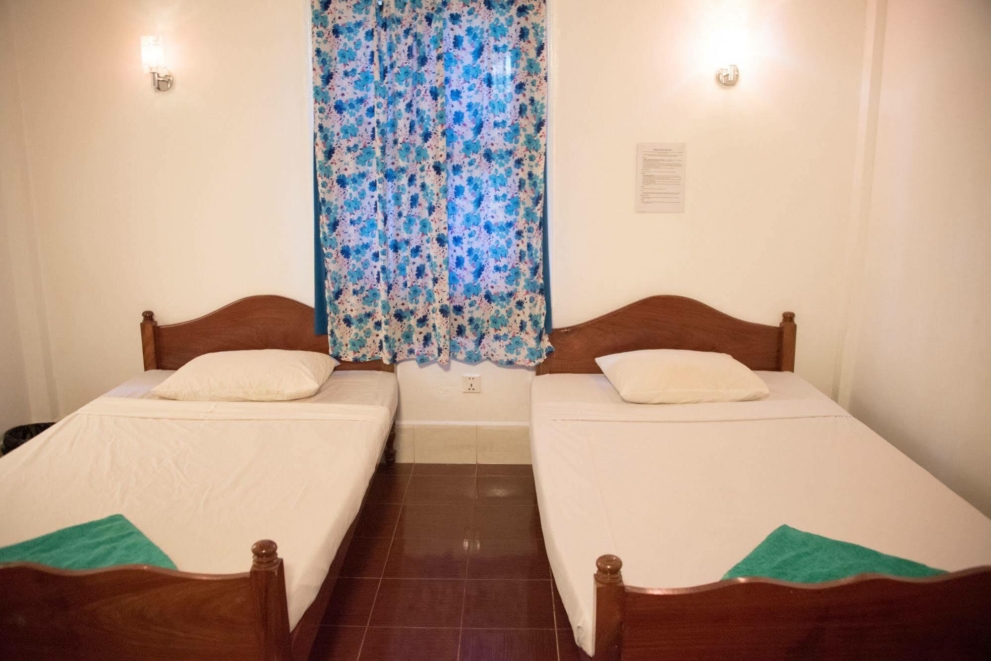 Five Rose Siem Reap Hostel Экстерьер фото