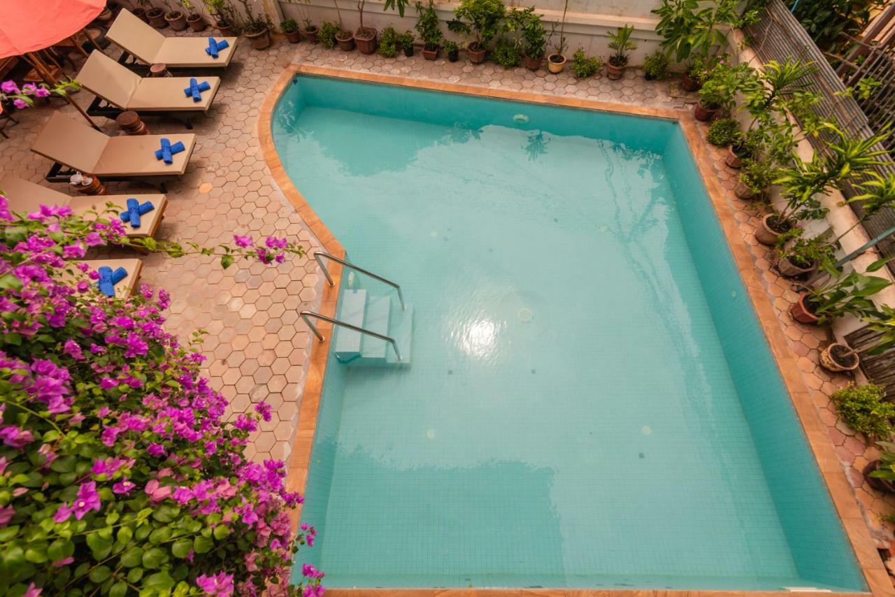 Five Rose Siem Reap Hostel Экстерьер фото